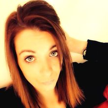 femme  2736428954