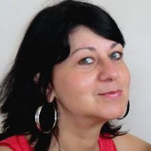 femme  732739590