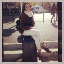 femme  1927187661