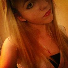 femme  4203103539