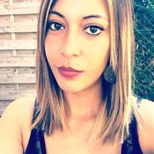 femme  2184198735