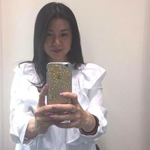 femme  1543209592