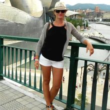 femme  1191379301