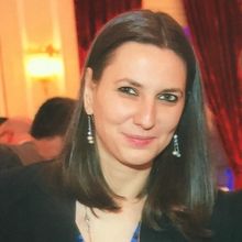 femme  104656805