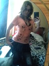 femme  1909470914