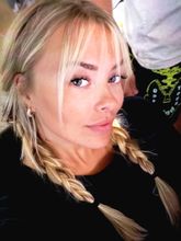 femme  823772272