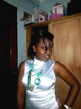 femme  4254645774