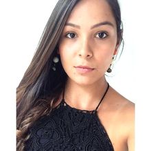 femme  1025209854
